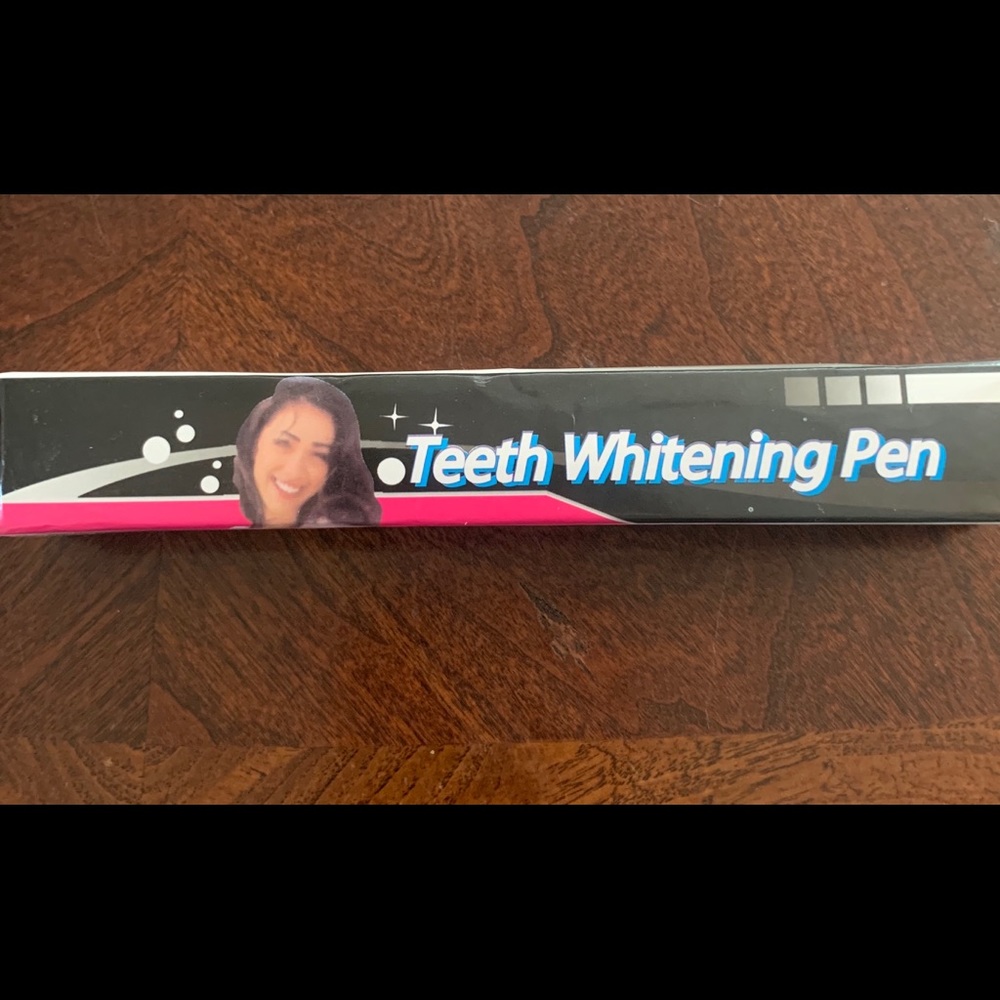 Teeth Whitening Pen😬